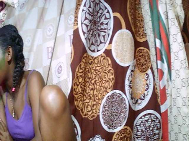 Monica-Sexy live cam on BongaCams