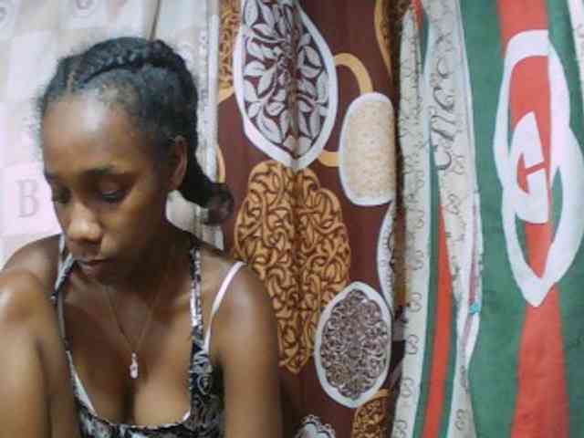 Monica-Sexy Live Webcam on BongaCams