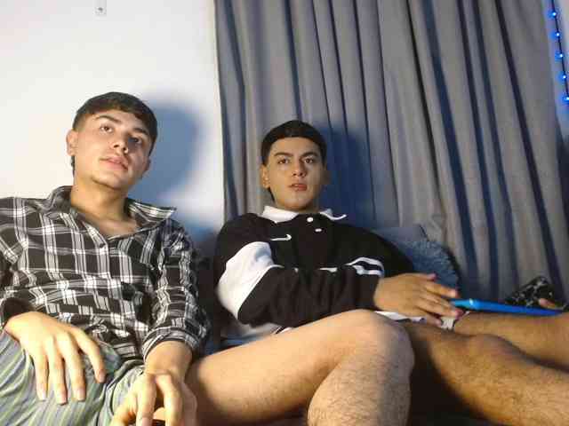 AlejoYDavid AlejoYDavid