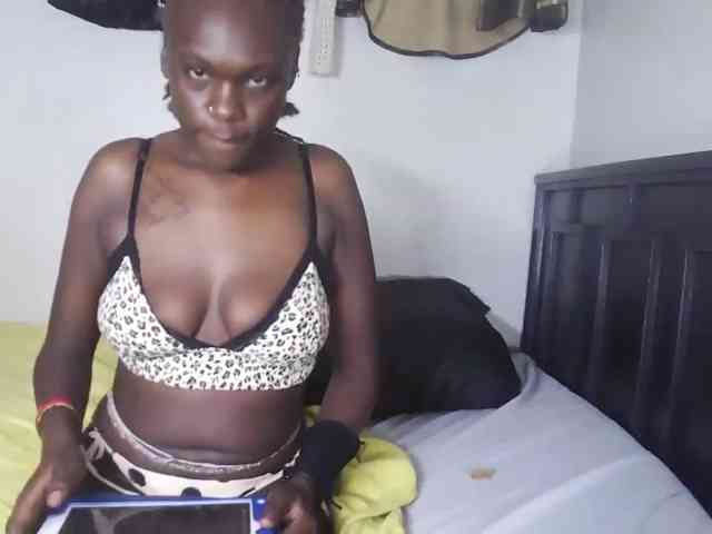 Pixie-Zora