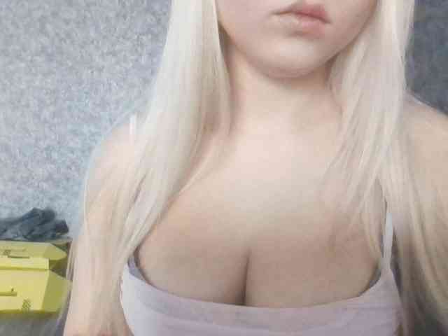 Alina1225 webcam