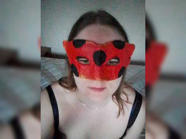 KiraFanat live cam on BongaCams