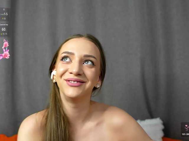 superbjade live cam on BongaCams