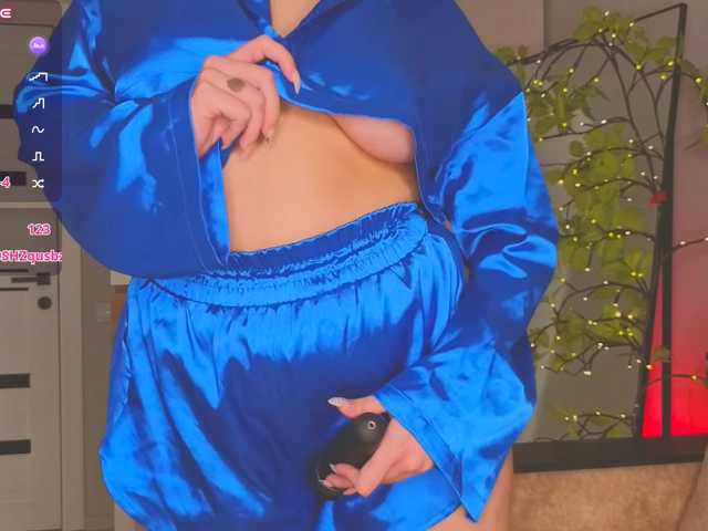 bunnyMolly live cam on BongaCams