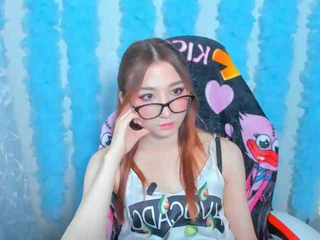 Karendavis live cam preview