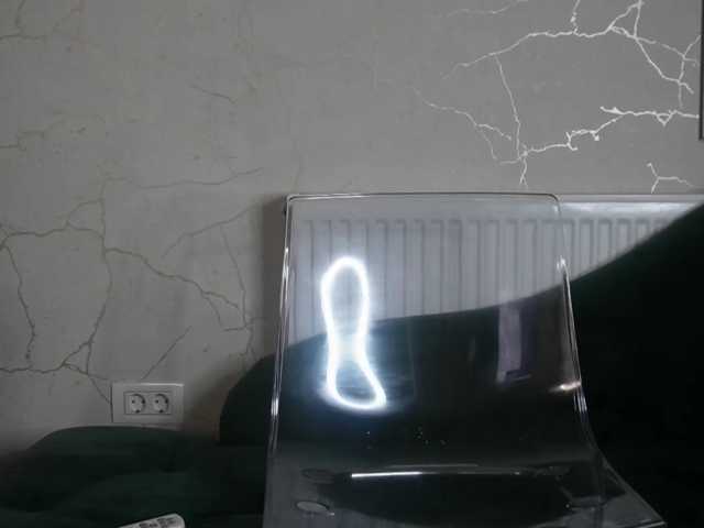 AvaDesire- live cam on BongaCams