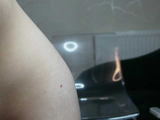 AvaDesire- live cam on BongaCams
