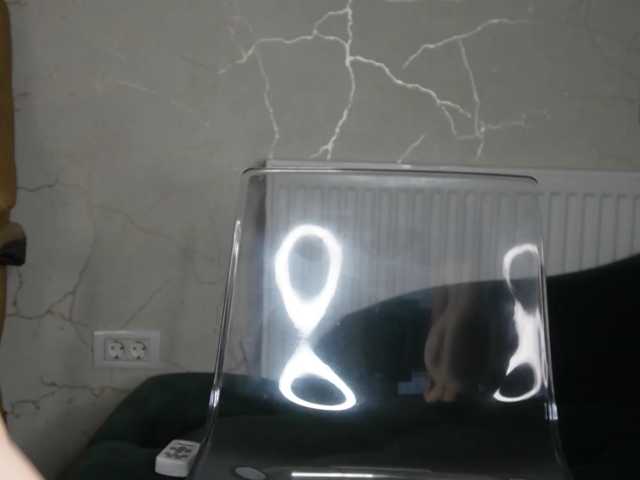 AvaDesire- live cam on BongaCams