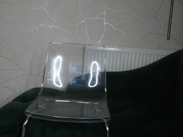 AvaDesire- live cam on BongaCams
