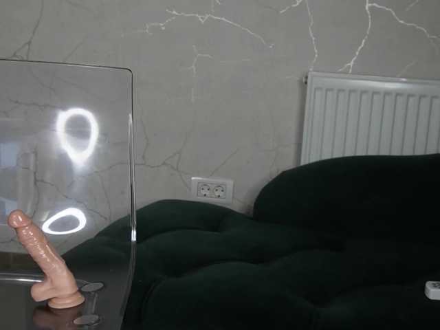 AvaDesire- live cam on BongaCams