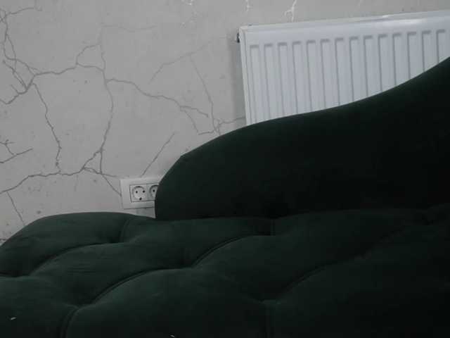 AvaDesire- live cam on BongaCams