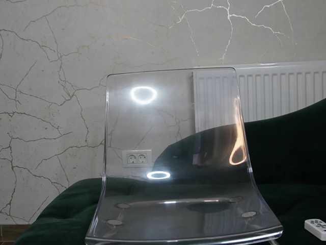 AvaDesire- live cam on BongaCams