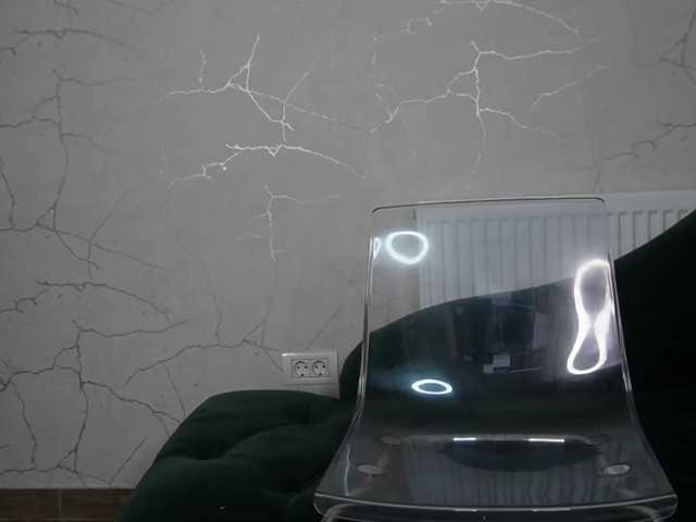 AvaDesire- live cam on BongaCams