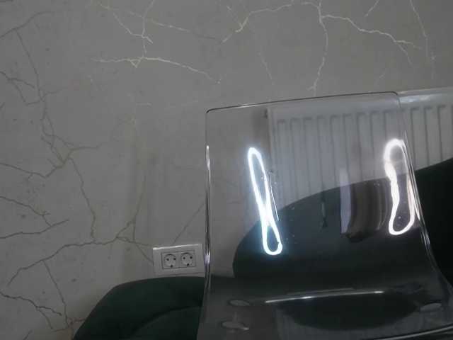 AvaDesire- live cam on BongaCams