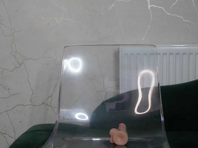 AvaDesire- live cam on BongaCams