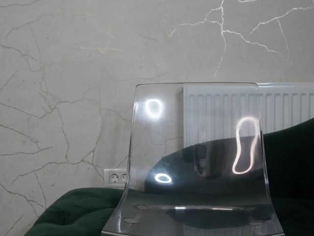 AvaDesire- live cam on BongaCams