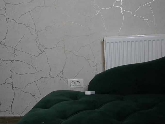 AvaDesire- live cam on BongaCams