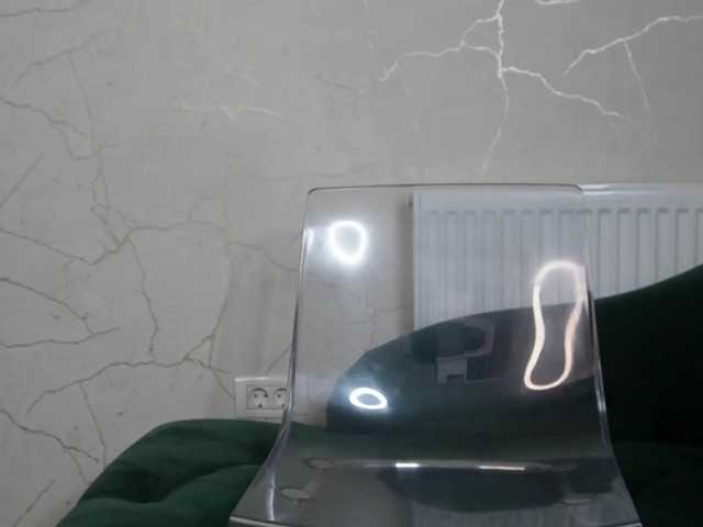 AvaDesire- live cam on BongaCams