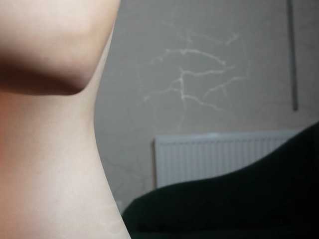 AvaDesire- live cam on BongaCams