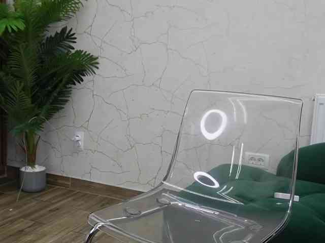 AvaDesire-
