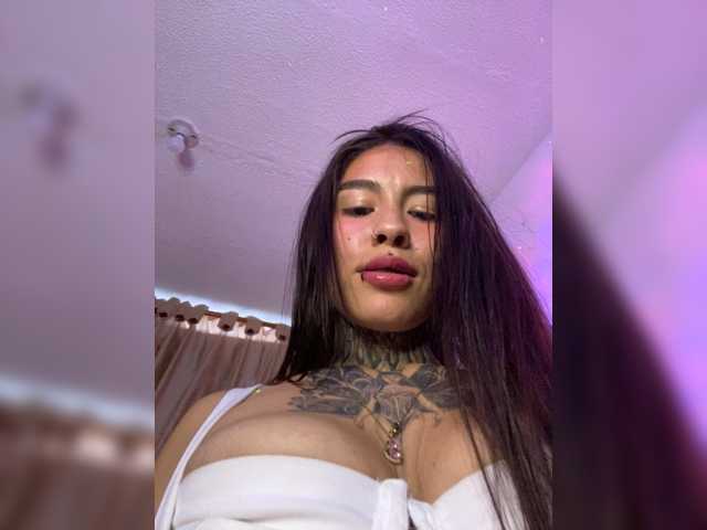 Afrodita2907 live cam on BongaCams