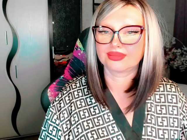 YourMilfa