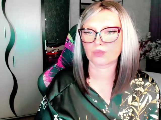 YourMilfa