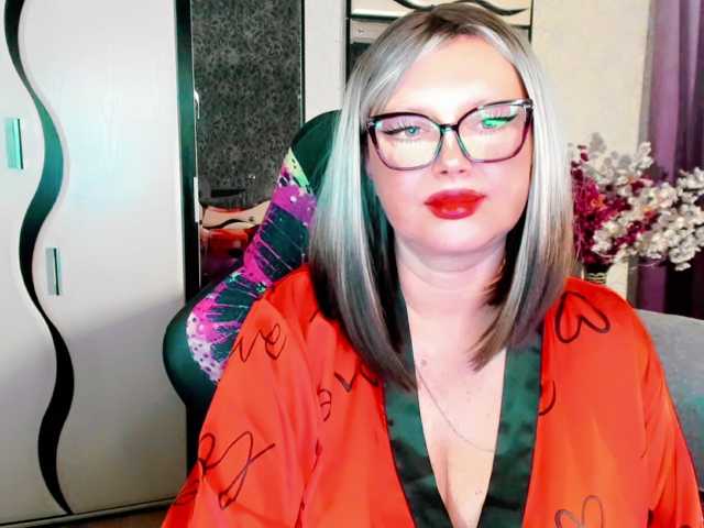 YourMilfa