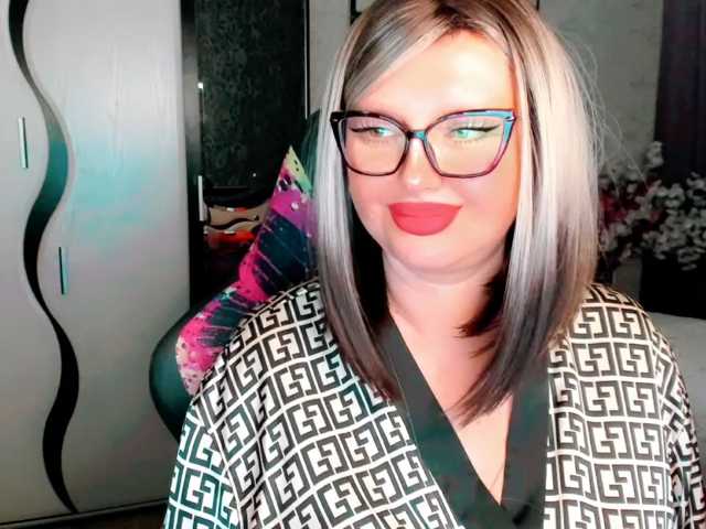 YourMilfa live cam on BongaCams
