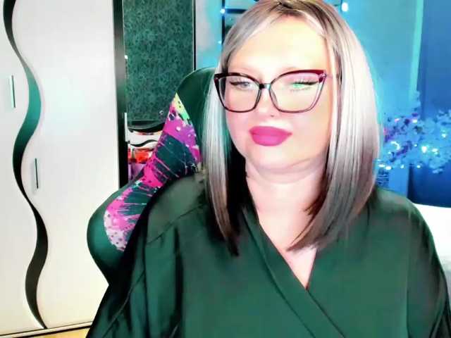 YourMilfa