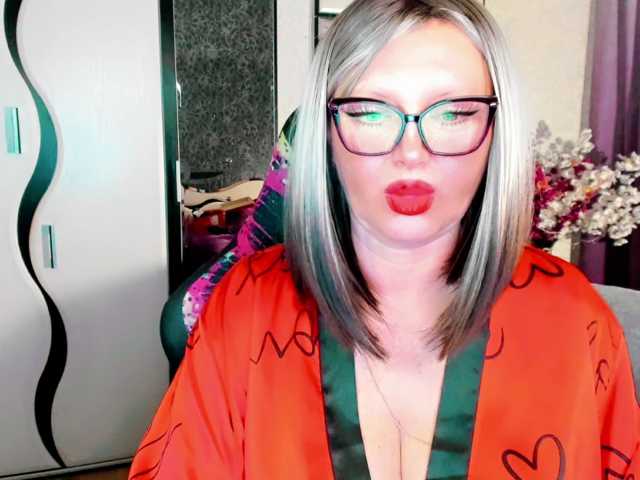 YourMilfa live cam on BongaCams