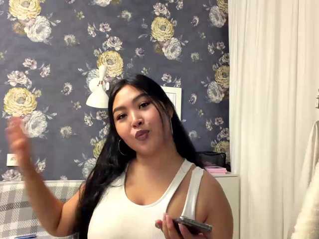 MiliBella live cam on BongaCams