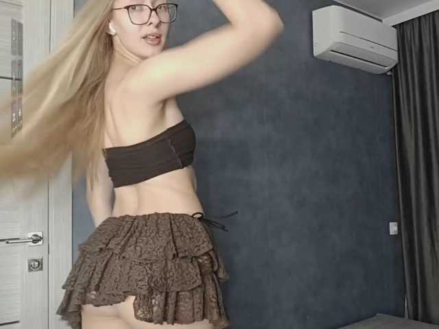 SweetieAlice, live now on BongaCams