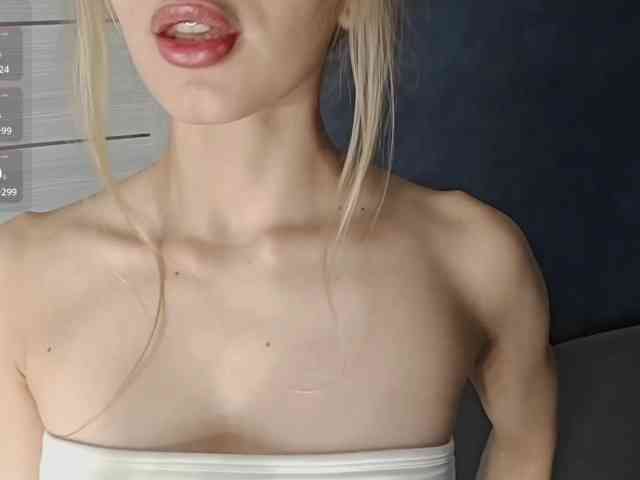SweetieAlice live female cam on bongacams