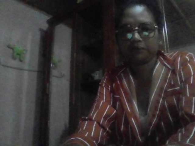 annah3 live cam preview
