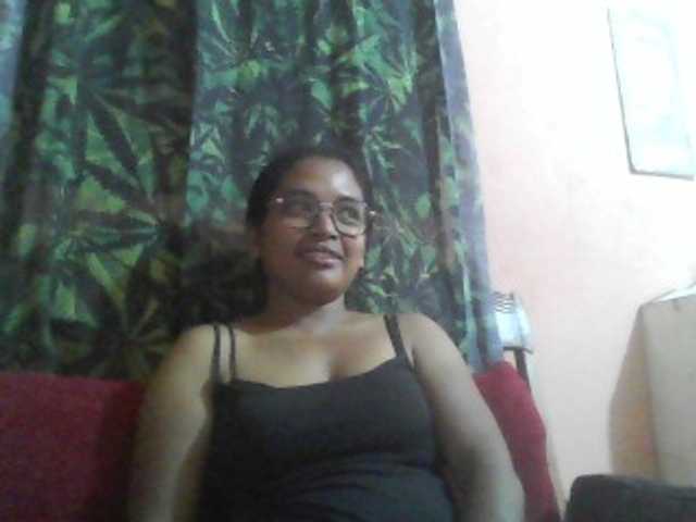 annah3 live cam preview