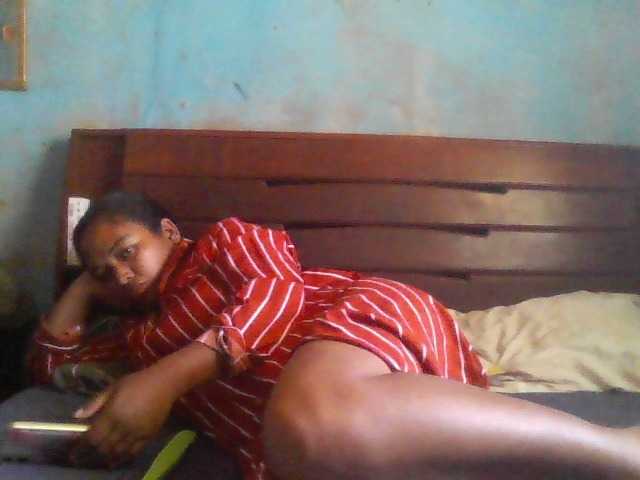 annah3 live cam on BongaCams