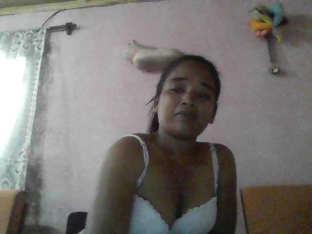 annah3 live cam preview