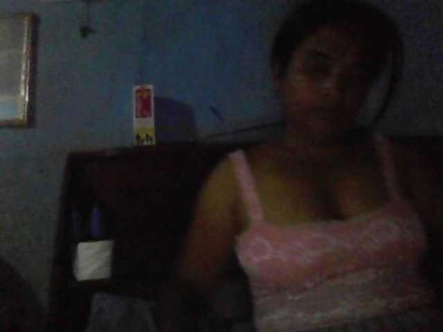 annah3 live cam on BongaCams