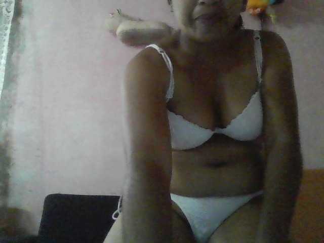 annah3 live cam preview