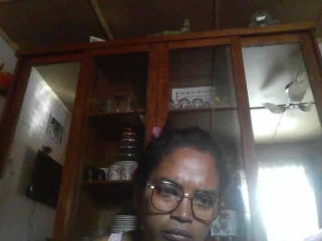 annah3 live cam preview
