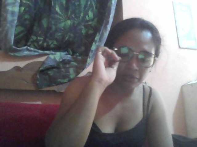 annah3 live cam preview