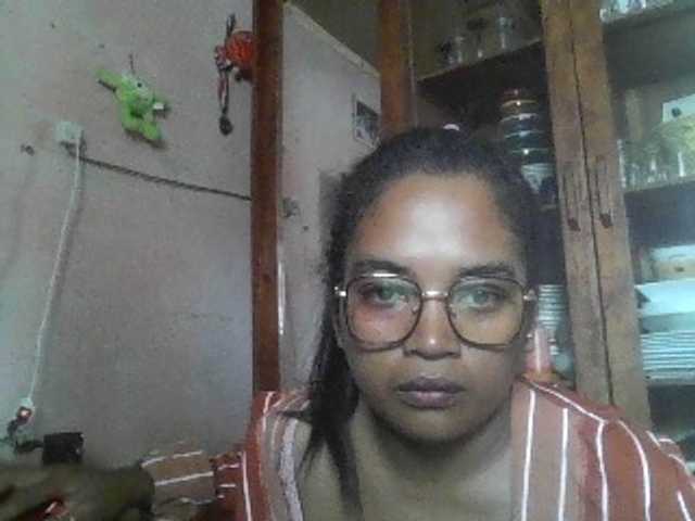 annah3 live cam preview