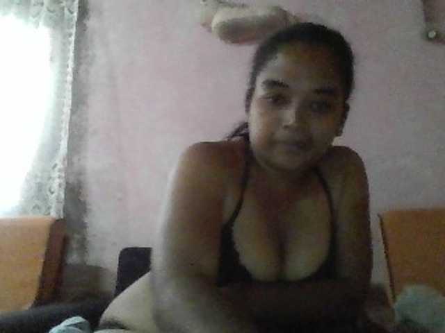 annah3 live cam on BongaCams