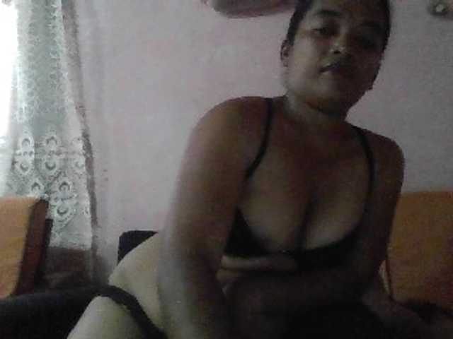 annah3 live cam preview