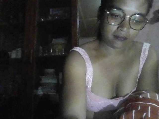 annah3 live cam on BongaCams