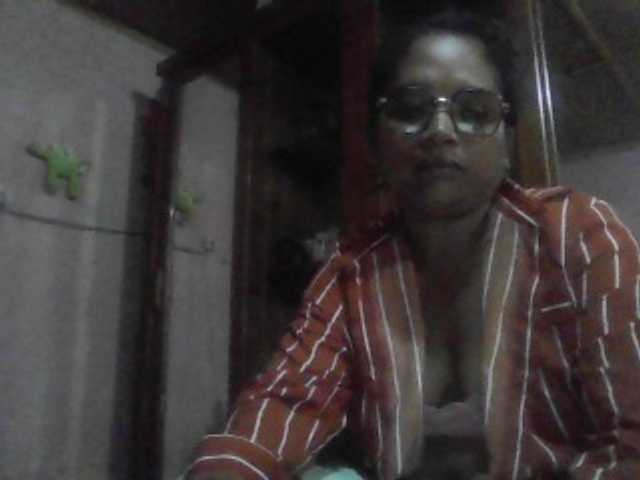 annah3 live cam on BongaCams