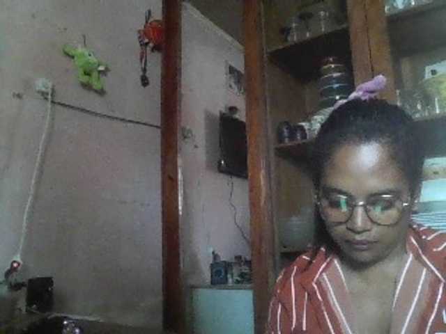 annah3 live cam preview