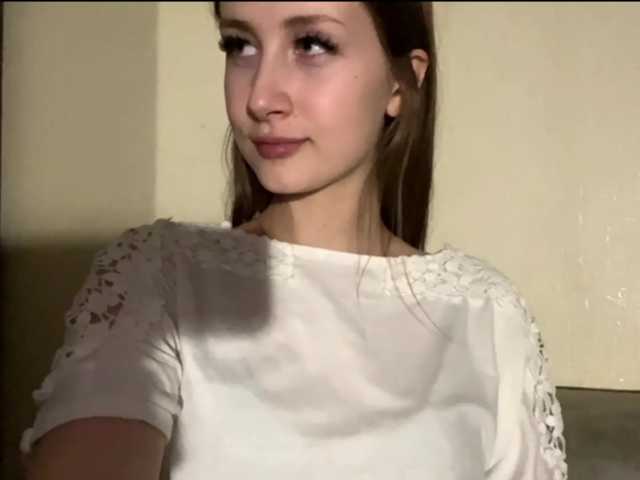 Kitaianochka-1 live cam on BongaCams
