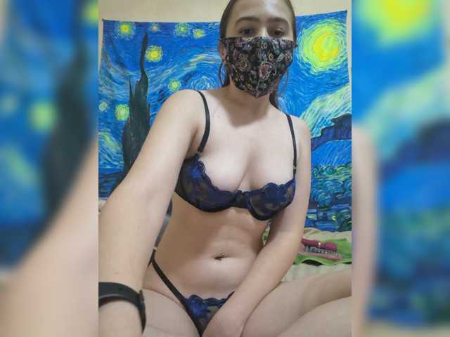 just-lika live cam on BongaCams